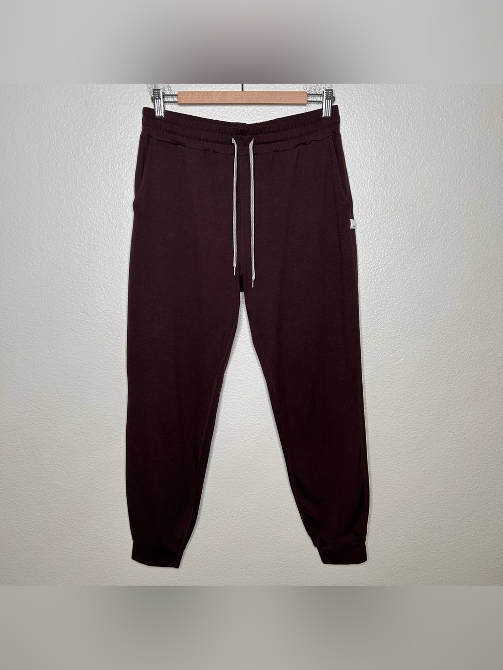 Vuori Performance Jogger - Long brown medium